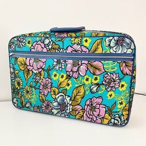 Vintage 60s Bantam Groovy Flower Power Suitcase – Retro Mod Charm, Blue Trim